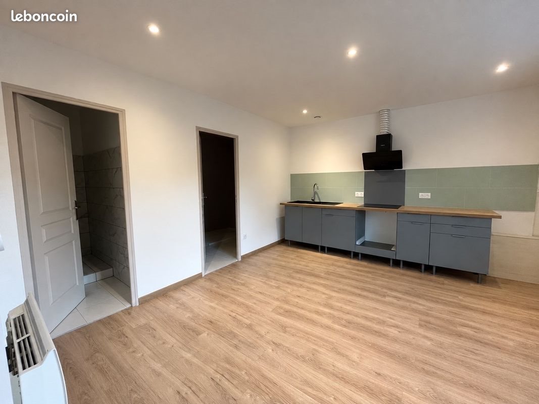 Appartement à louer, 66m², Brantôme