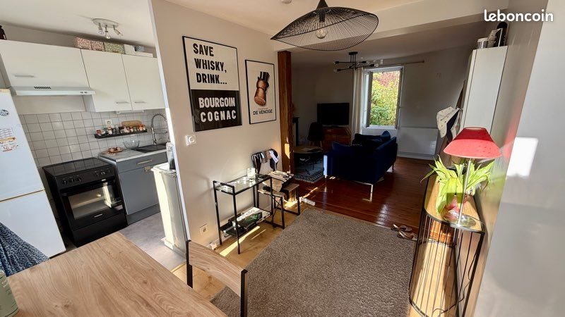 Appartement à louer, 47m², Blois