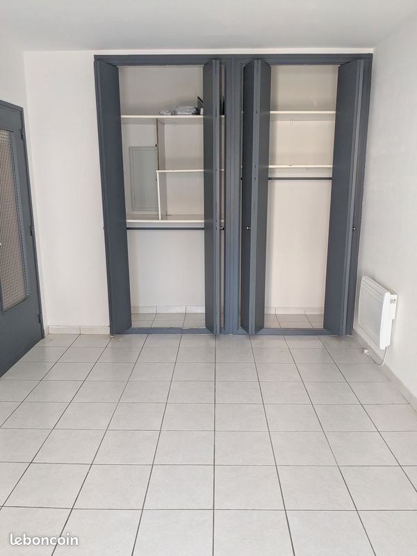 Appartement à louer, 27m², Rodez