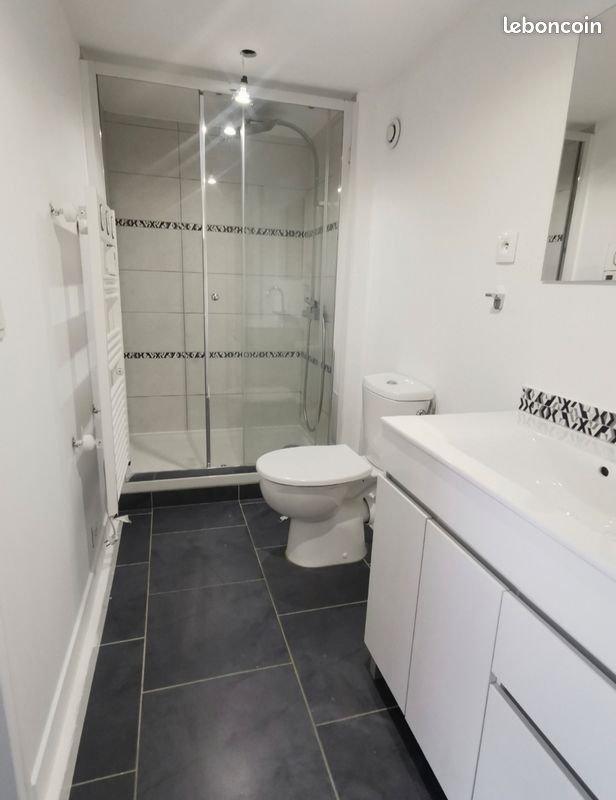Appartement à louer, 65m², Guernes