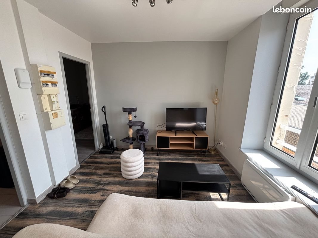 Appartement à louer, 40m², Charleville-Mézières