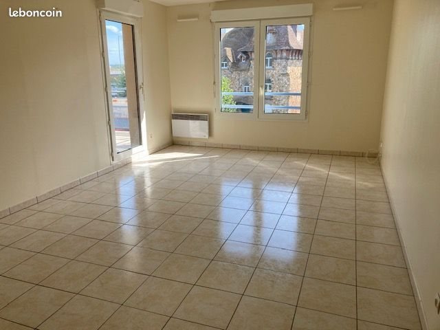 Appartement à louer, 65m², Noyon