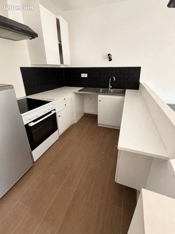 Appartement à vendre, 63m², Arles