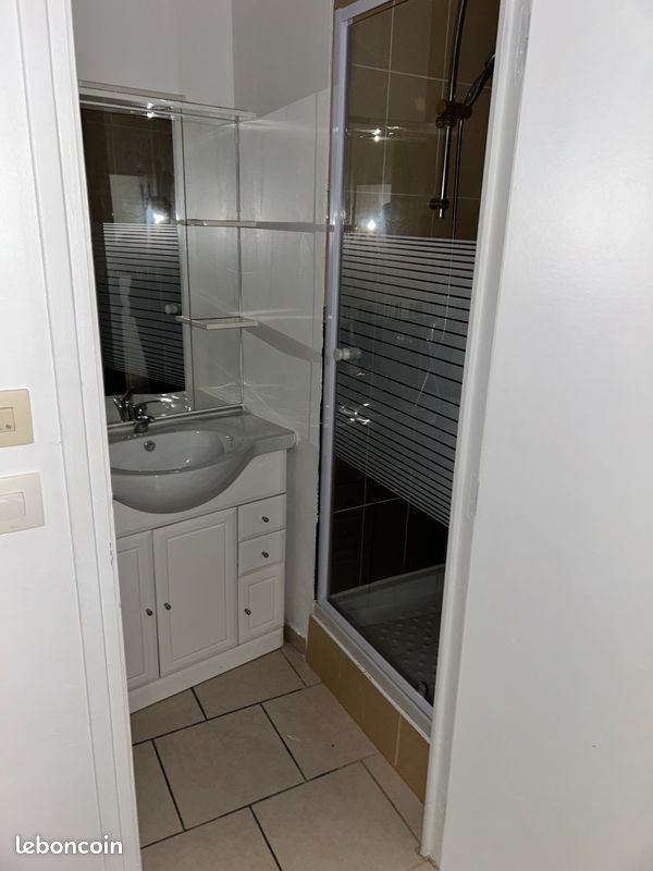 Appartement à louer, 22m², Saint-Quentin