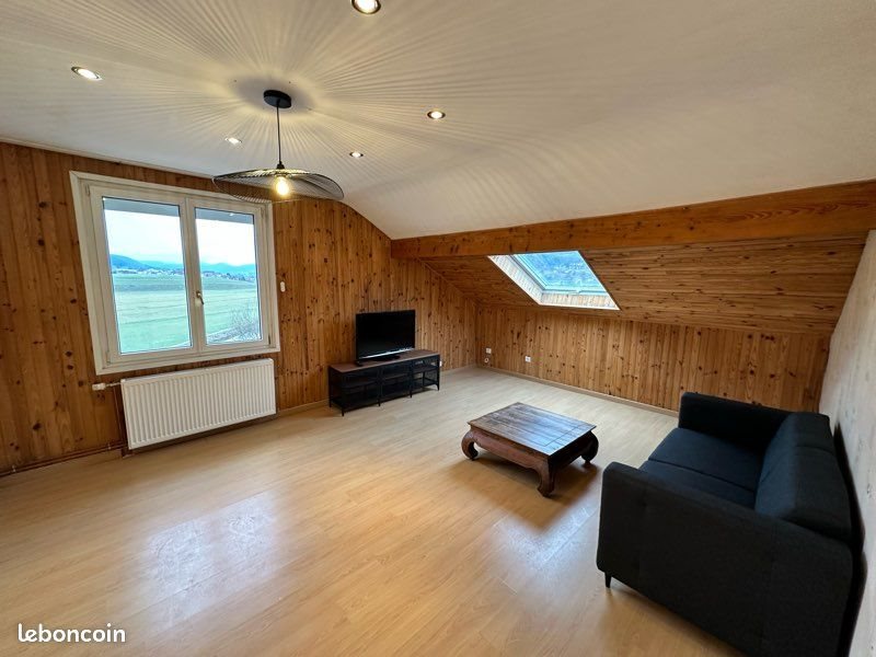 Appartement à louer, 90m², Morteau