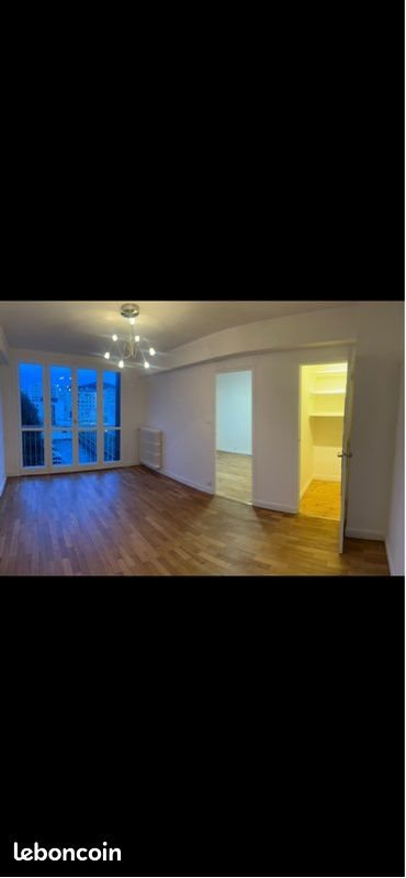 Appartement à louer, 45m², Saint-Etienne