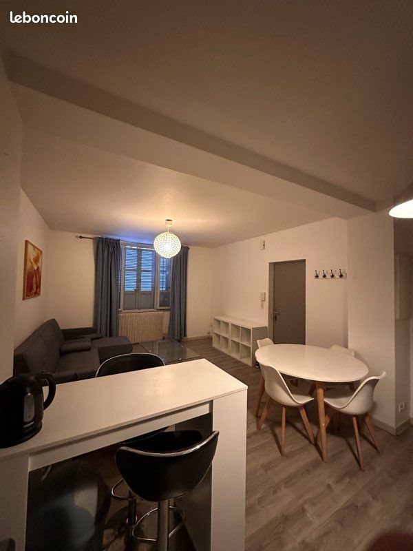 Appartement à louer, 42m², Lons-le-Saunier