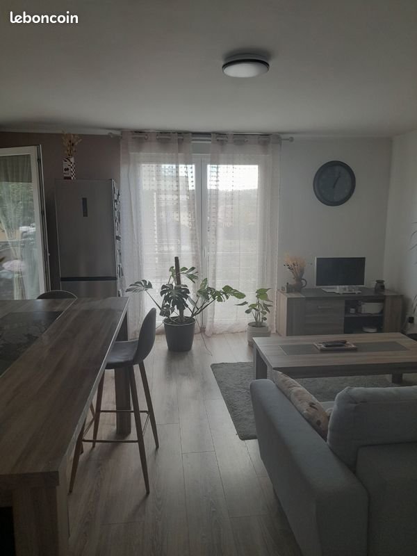 Appartement à louer, 57m², Issoire