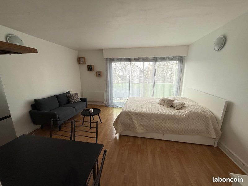 Appartement à louer, 28m², Massy