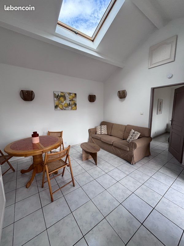 Appartement à louer, 35m², Arles