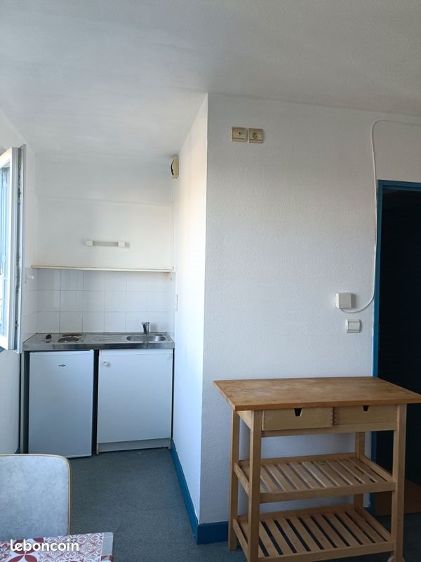 Appartement à louer, 18m², Saint-Juéry