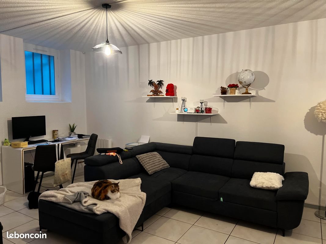 Appartement à louer, 98m², Alès