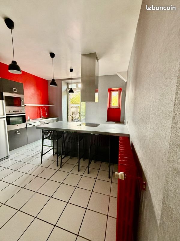 Appartement à louer, 120m², Aurillac