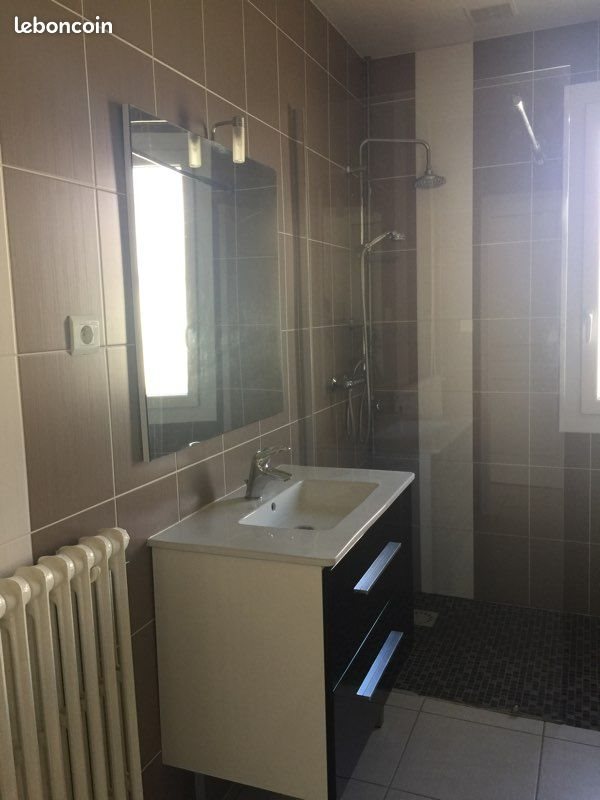Maison à louer, 74m², Parthenay