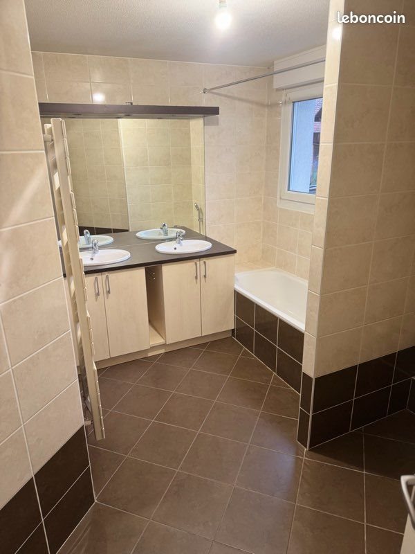 Appartement à louer, 90m², Kurtzenhouse