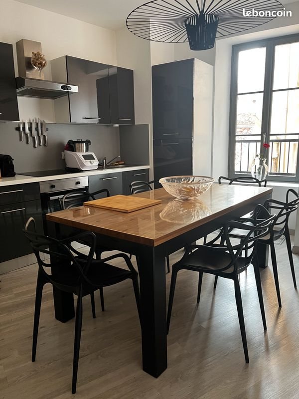 Appartement à louer, 51m², Nîmes