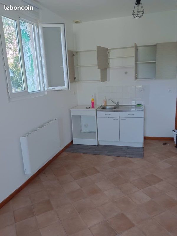 Appartement à louer, 50m², Saint-Quentin-la-Motte-Croix-au-Bailly