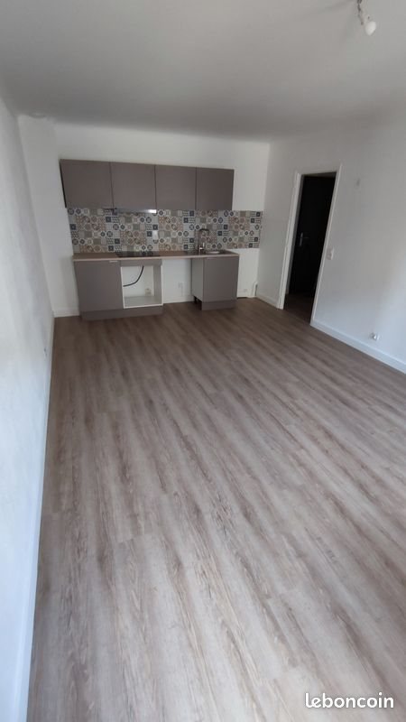 Appartement à louer, 55m², Prades