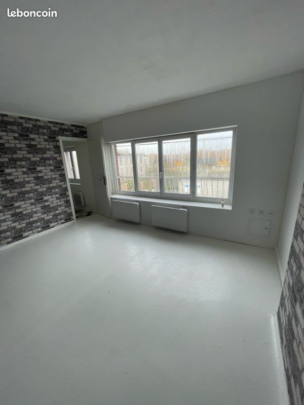 Appartement à louer, 53m², Quiévrechain