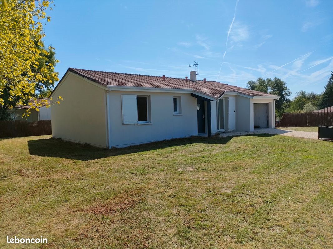 Maison à louer, 84m², Cours-de-Pile
