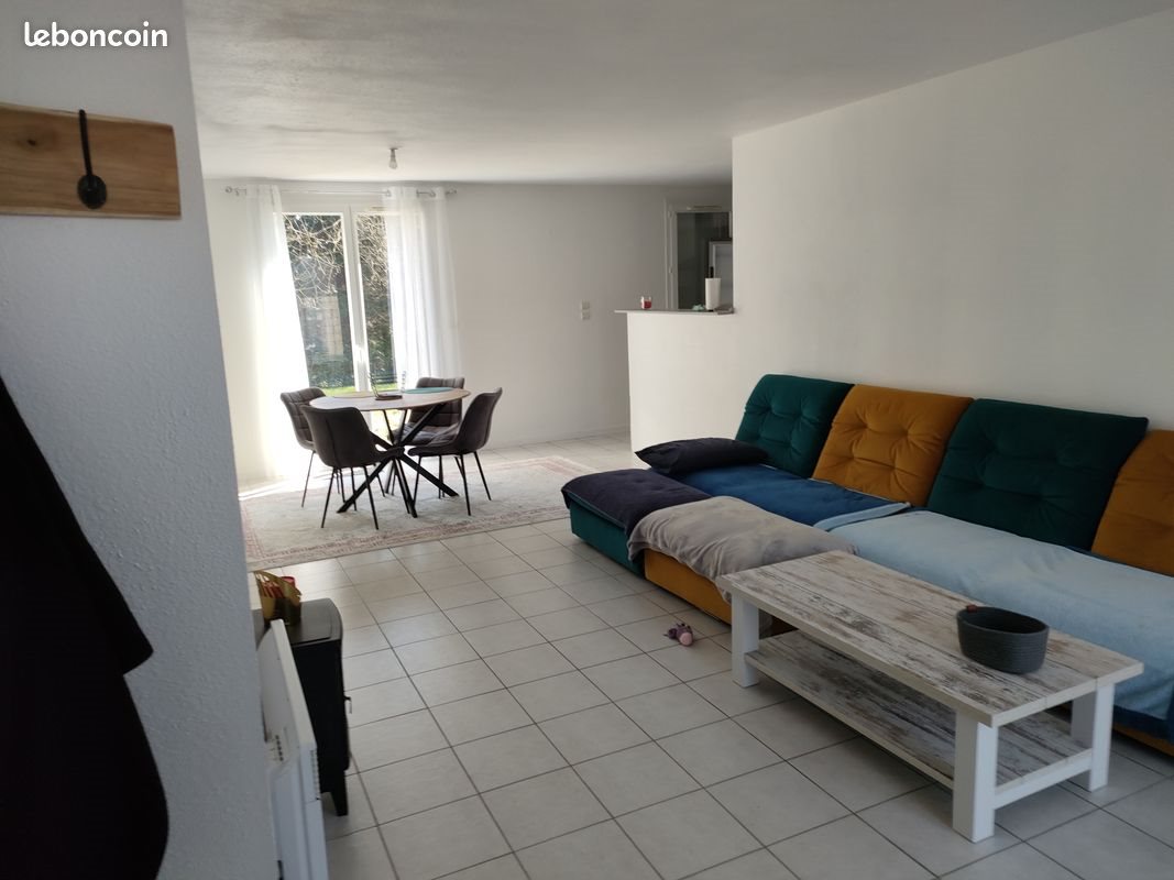 Maison à louer, 84m², Cours-de-Pile