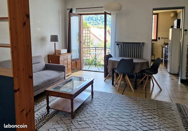 Appartement à louer, 68m², Albertville