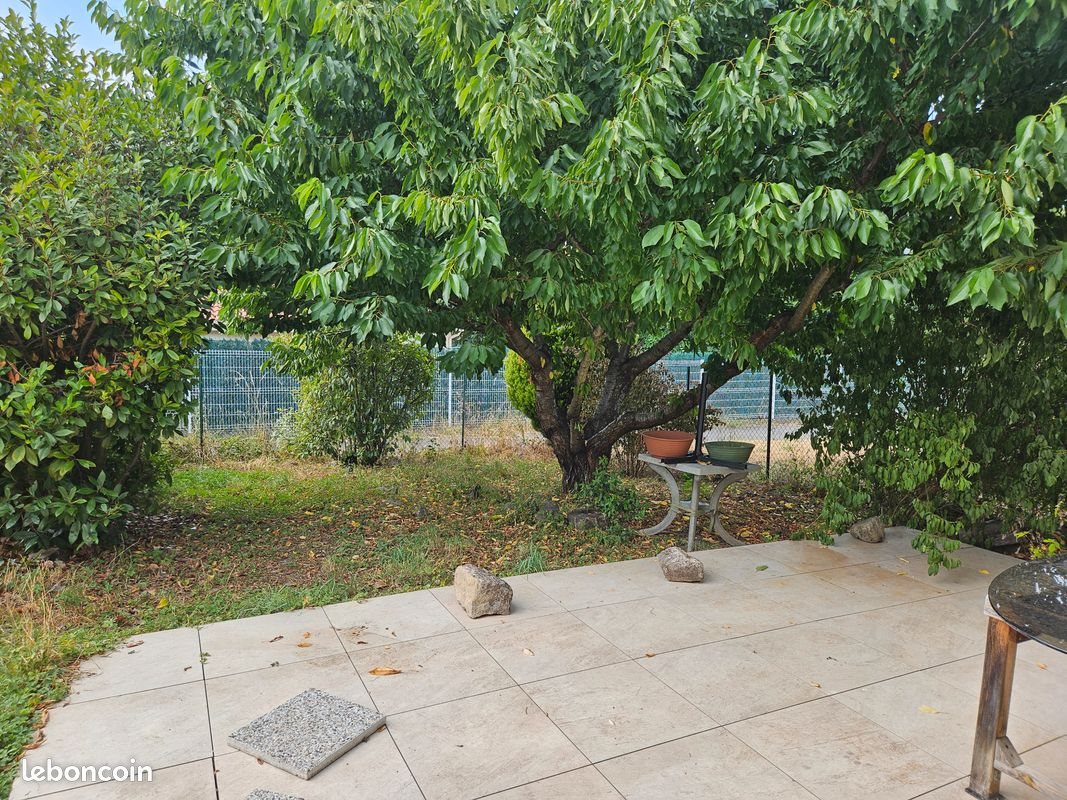 Maison à vendre, 105m², Le Chambon-Feugerolles