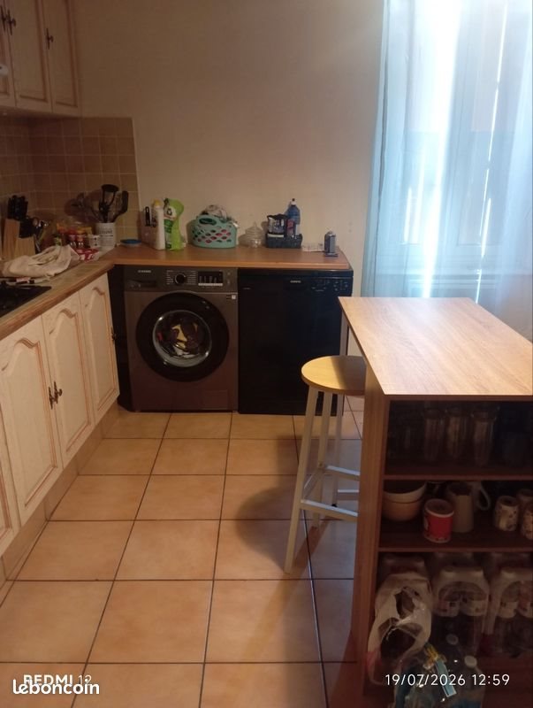 Appartement à louer, 115m², Vocance