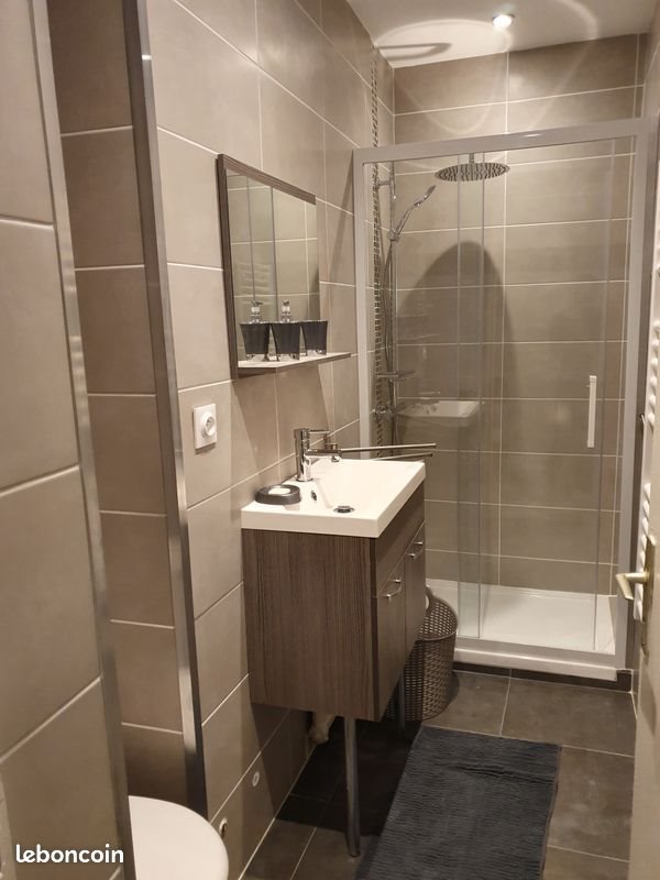Appartement à louer, 26m², Saint-Laurent-du-Var
