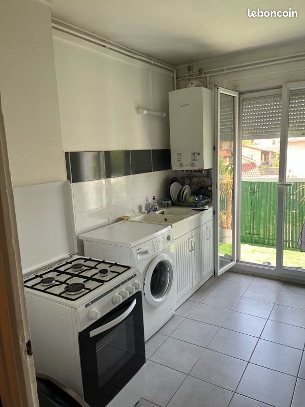 Appartement à louer, 47m², Ecully