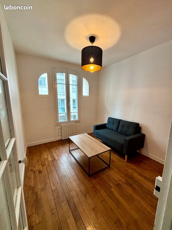 Appartement à louer, 28m², Courbevoie