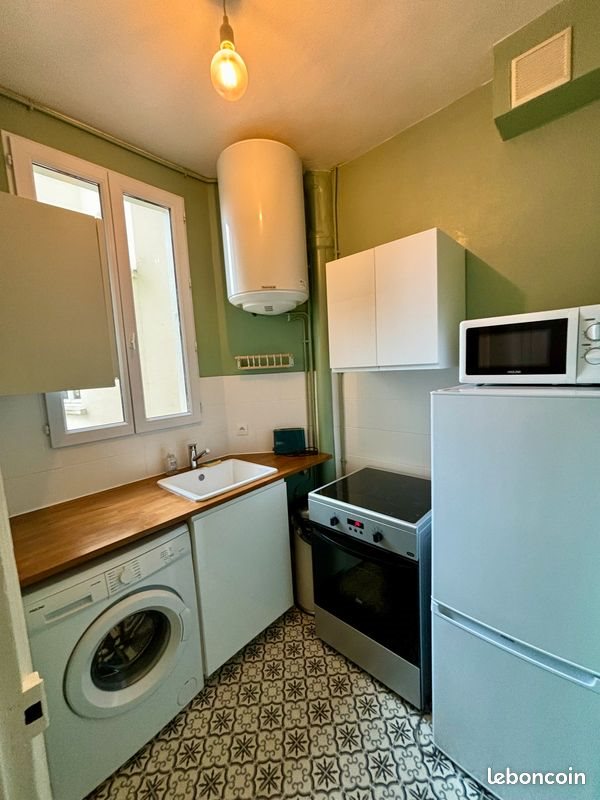 Appartement à louer, 28m², Courbevoie