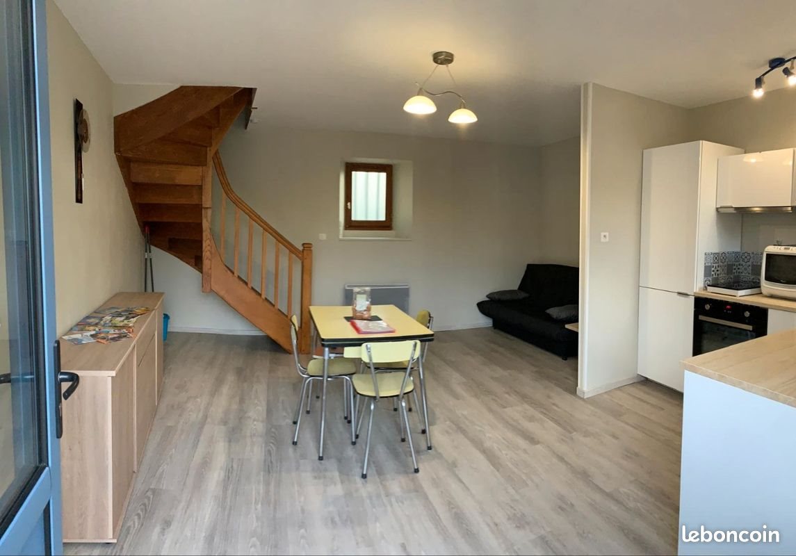 Appartement à louer, 62m², Maurs