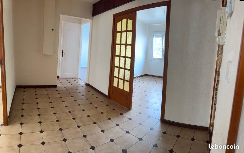 Appartement à louer, 82m², Saint-Priest