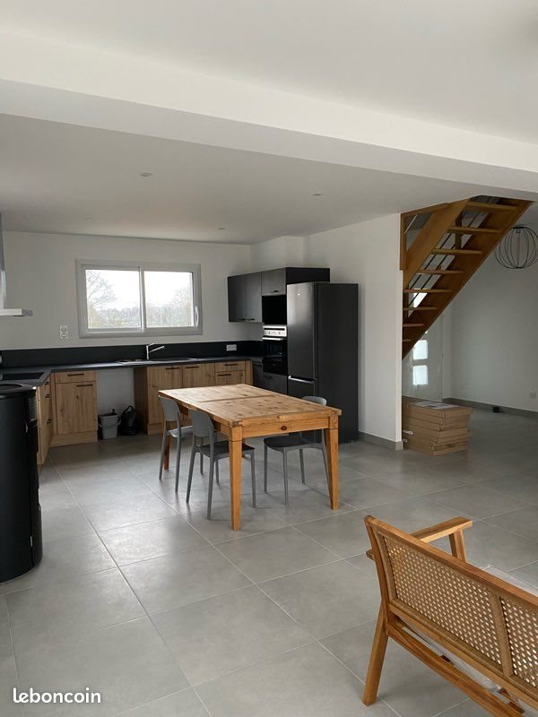 Maison à louer, 101m², Bayeux