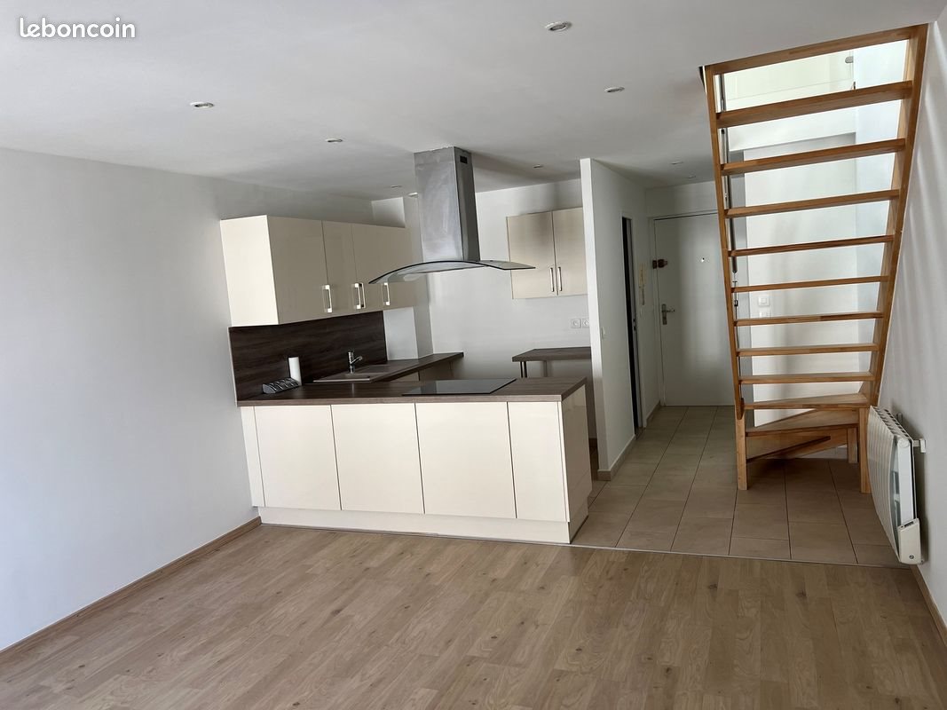 Appartement à vendre, 45m², Pontault-Combault