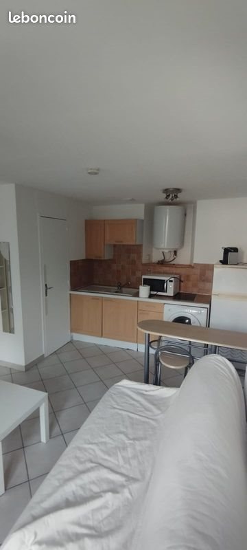 Appartement à louer, 17m², Melun