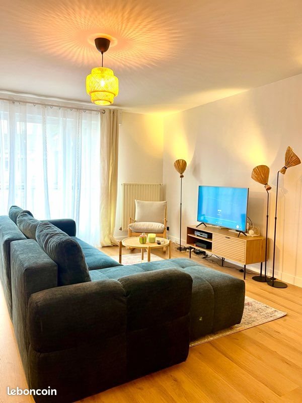 Appartement à louer, 65m², Loos