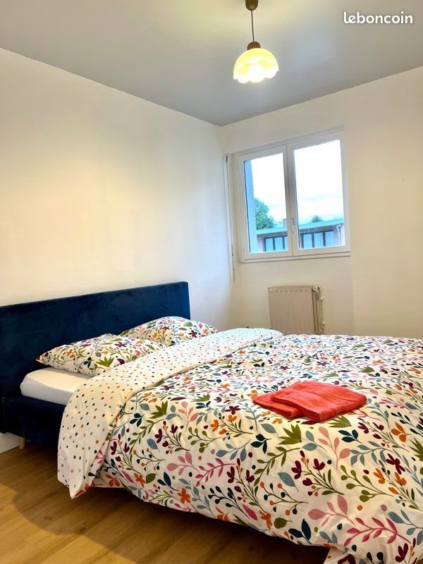 Appartement à louer, 65m², Loos