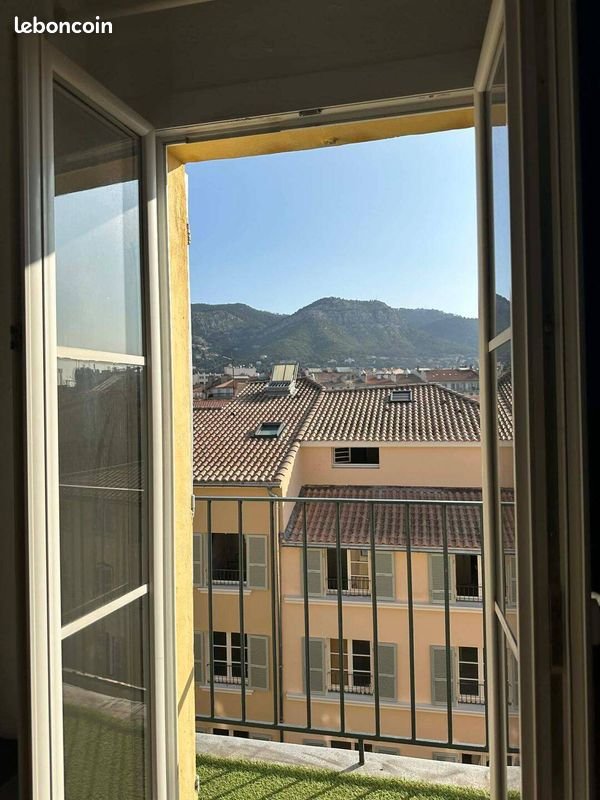 Appartement à louer, 50m², Toulon