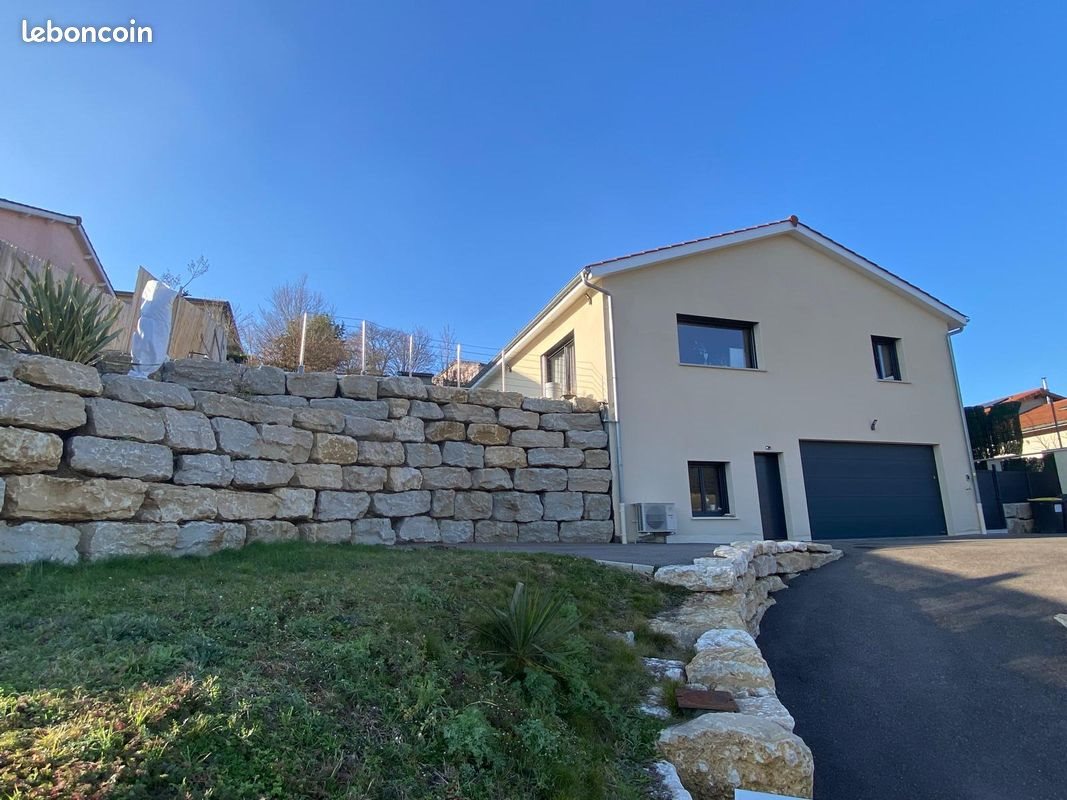 Maison à vendre, 150m², Sain-Bel