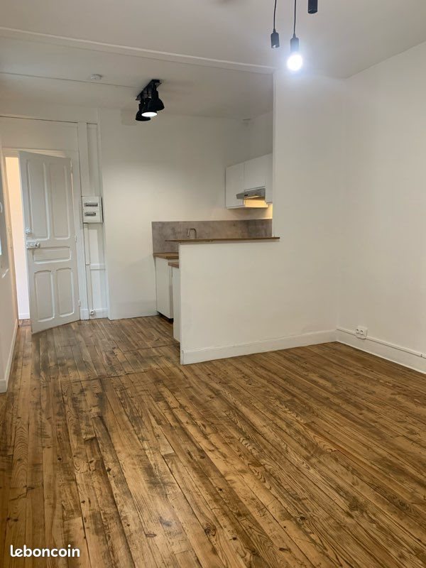 Appartement à louer, 45m², Pau