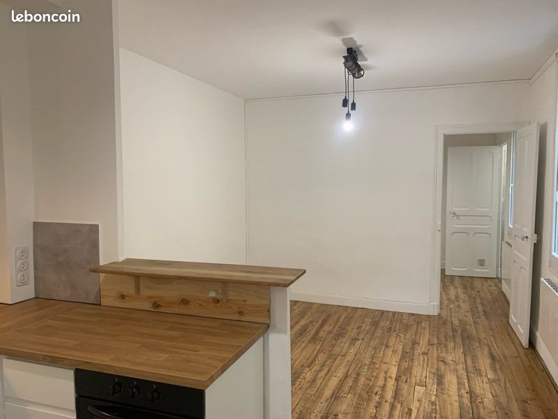 Appartement à louer, 45m², Pau