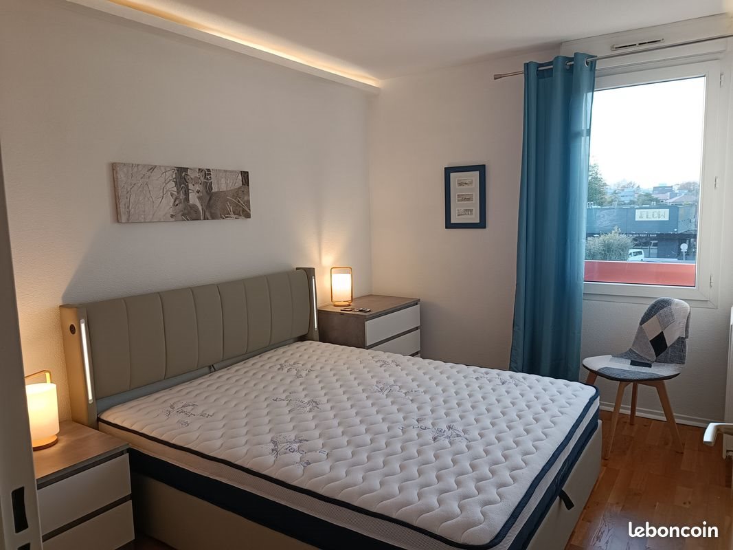 Appartement à louer, 69m², Pau