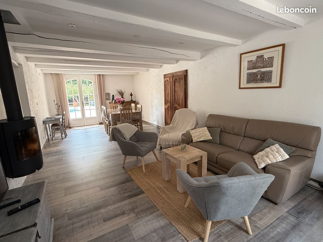 Maison à louer, 120m², Sénas