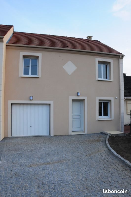 Maison à louer, 85m², Arpajon