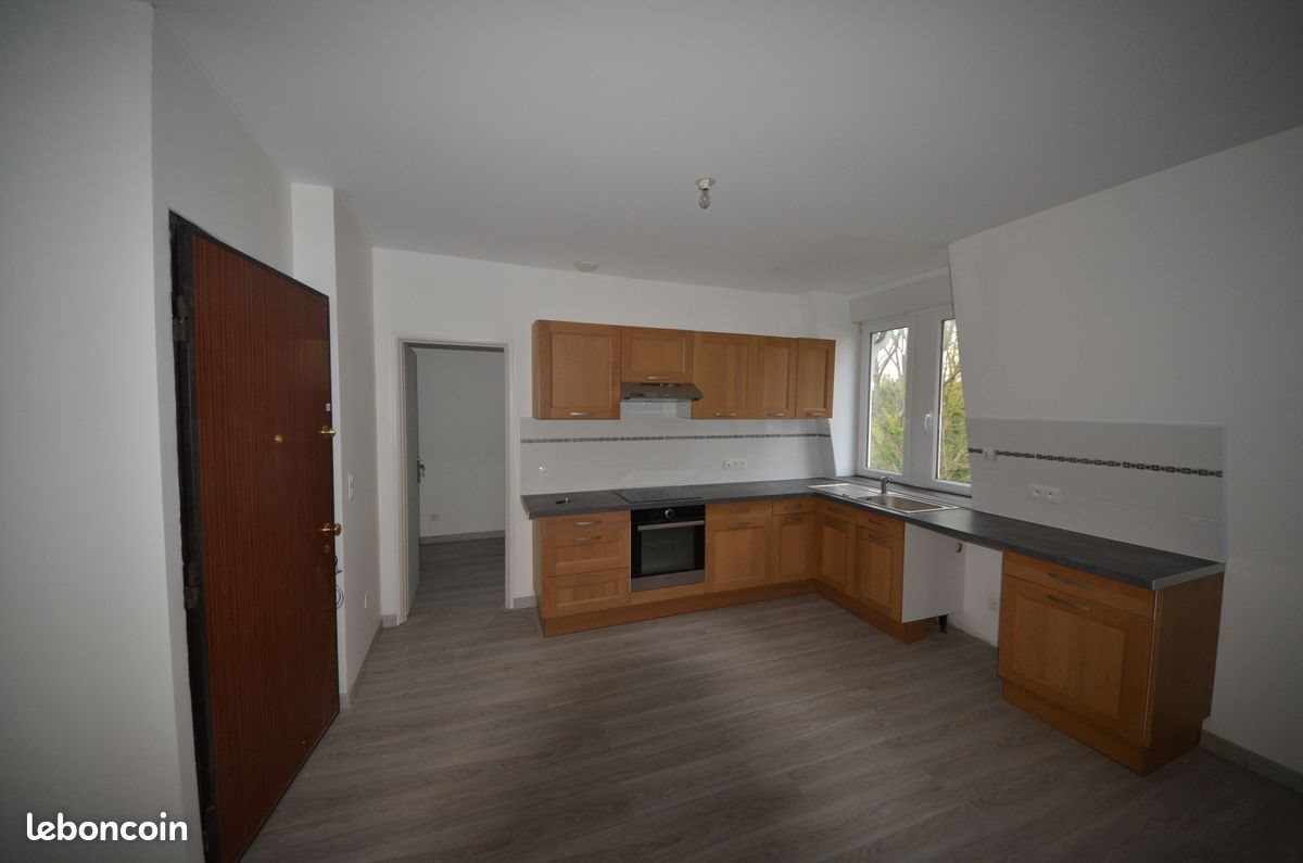 Appartement à louer, 70m², Merville