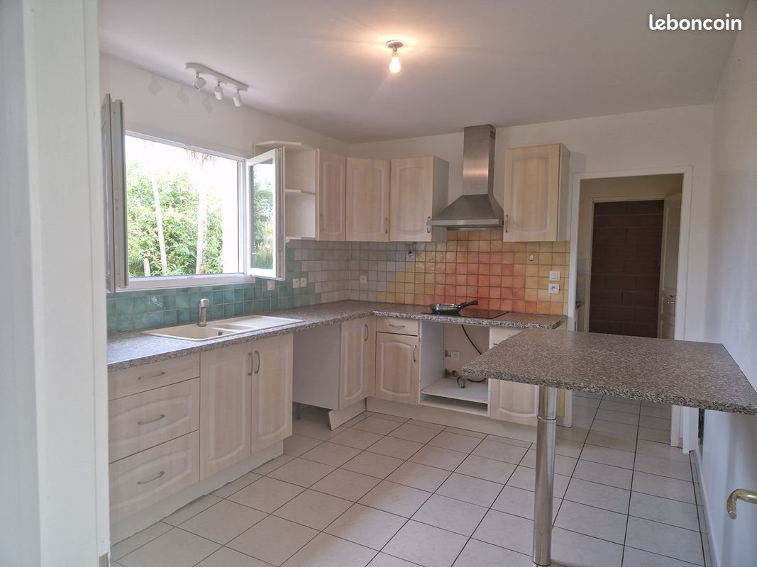 Maison à vendre, 123m², Saint-Sulpice-la-Pointe