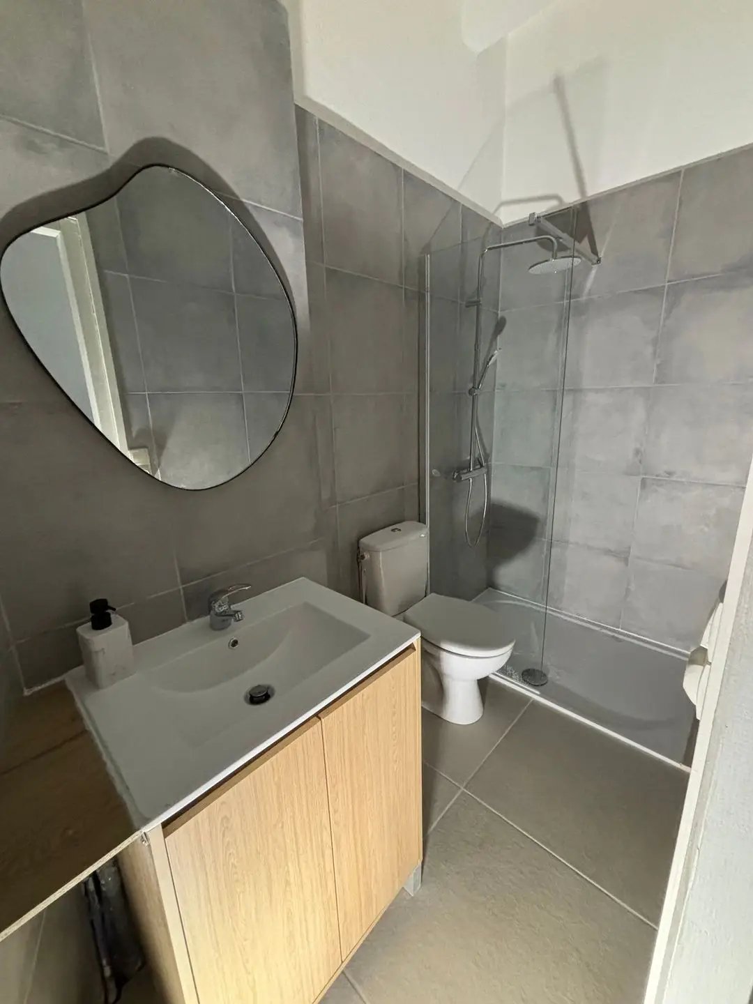 Appartement à louer, 23m², Béziers
