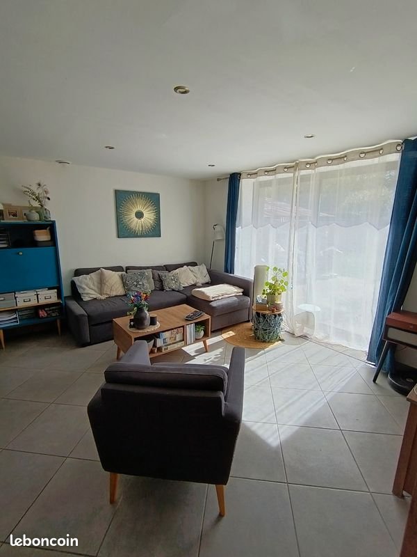 Maison à louer, 70m², Vue